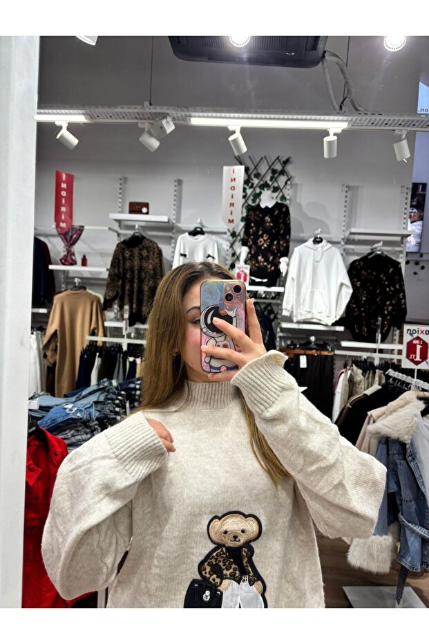 Teddy Figürlü Oversize Triko Kazak - 3