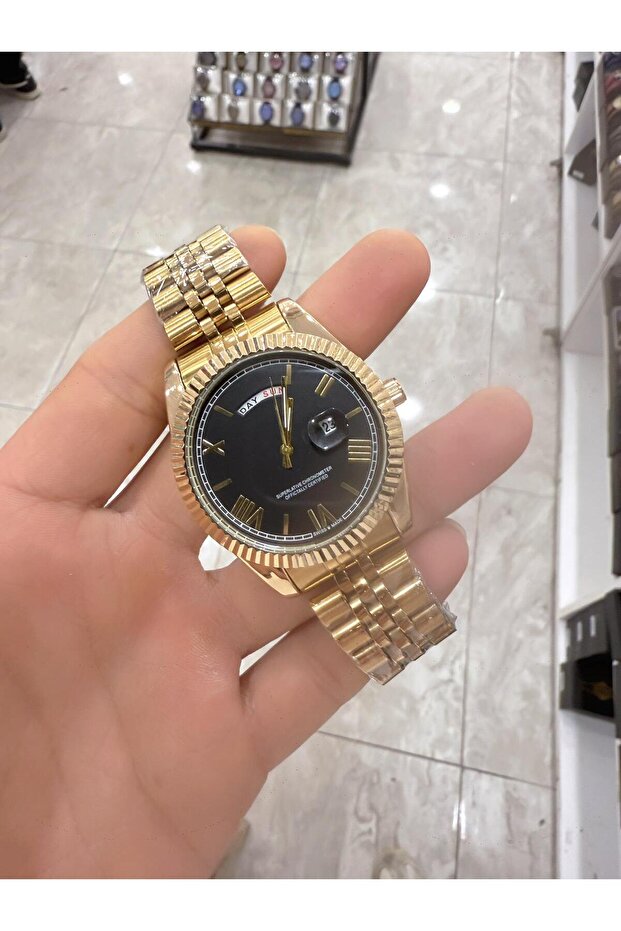 Roman Numeral Dual Calendar Men's Wristwatch