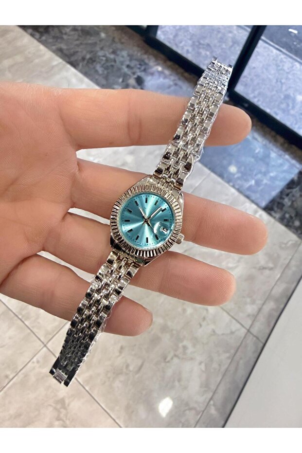 Minimal Takvimli Kadın Kol Saat - 2