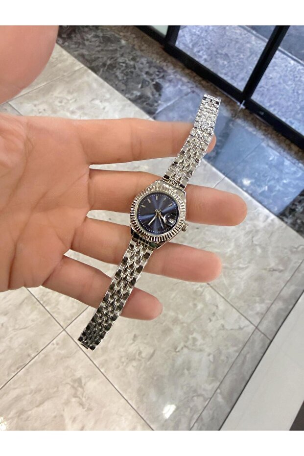 Minimal Takvimli Kadın Kol Saat - 2