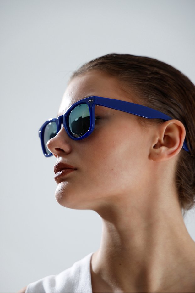 Transparent Blue Framed Mirror Glass Uv Protection Sunglasses