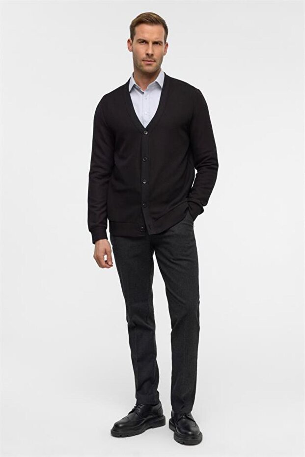 Siyah Regular Düz V Yaka Hırka - 5