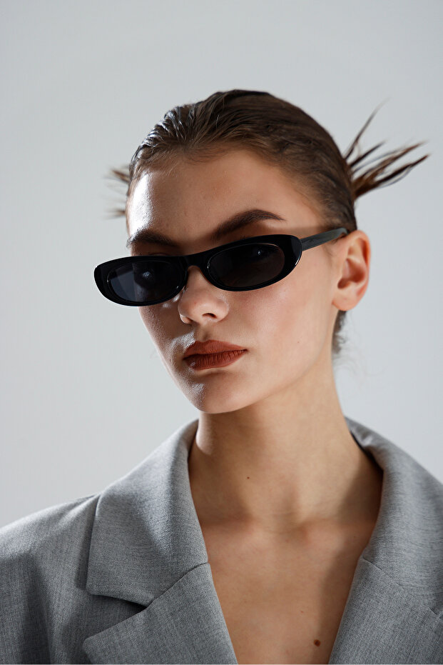 Vintage Women's Glasses Thin Rectangular Modern Uv-Proof Luxury Glasses