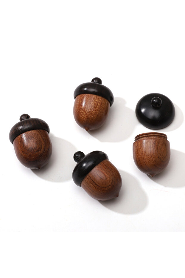 style2 1Pc 21x31mm Sandalwood Pine Cone Shaped Pendant Portable Storage Container for Jewelry DIY Ke