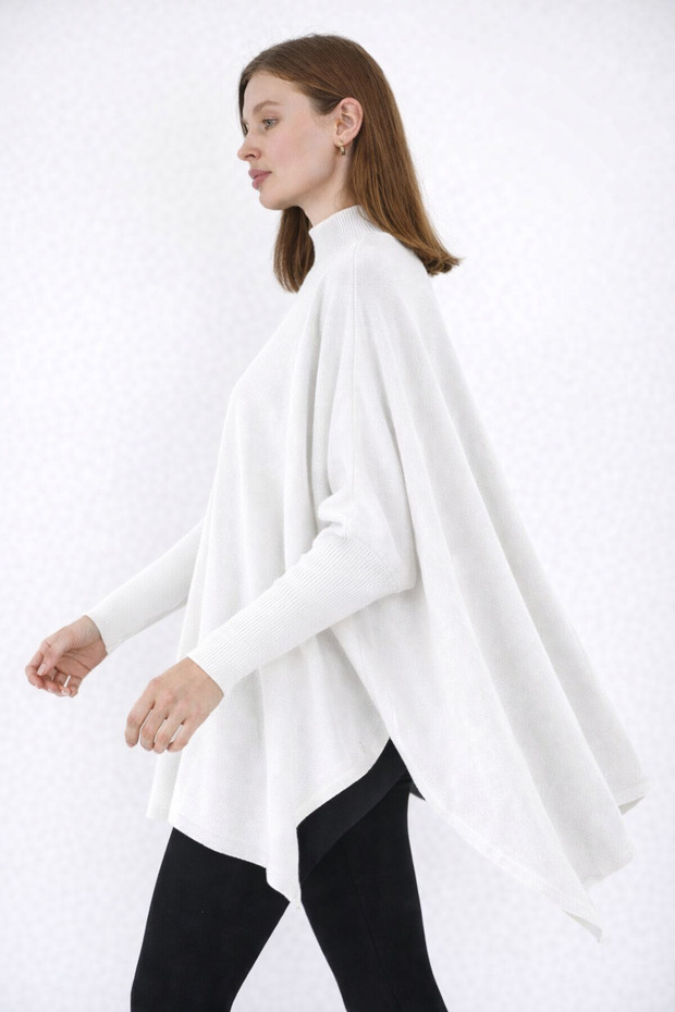 Women's Slit White Poncho Dp0001