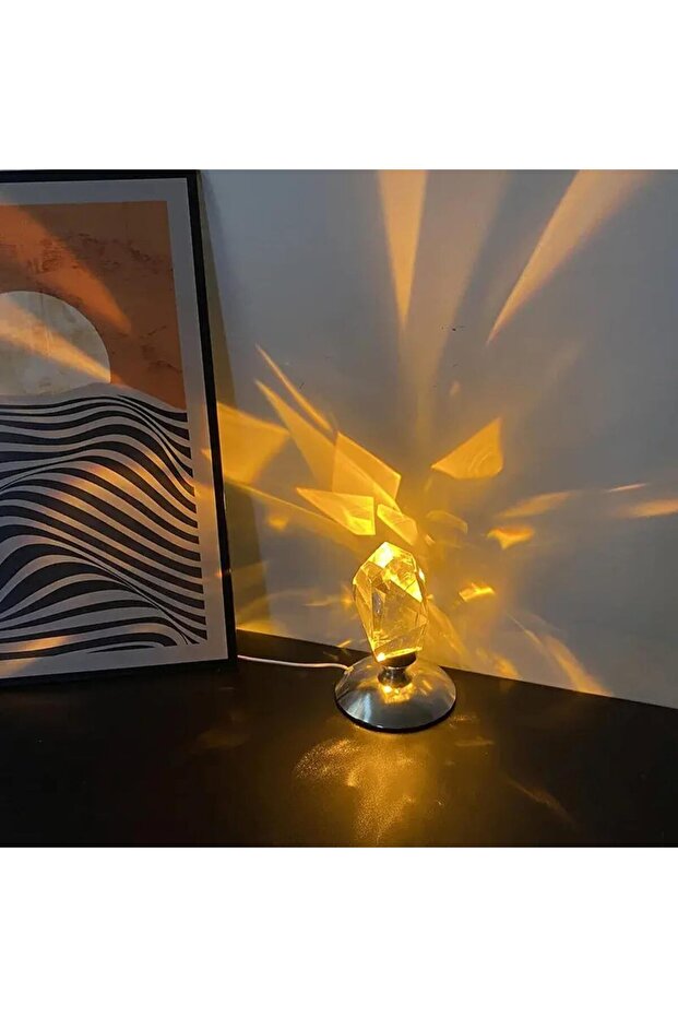 مصباح طاولة كريستالي، إضاءة ديكورية تضفي أجواءً مميزة - 4