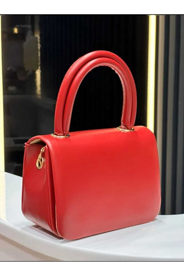 Women's Metal Gold Strap Hand and Shoulder Bag Red