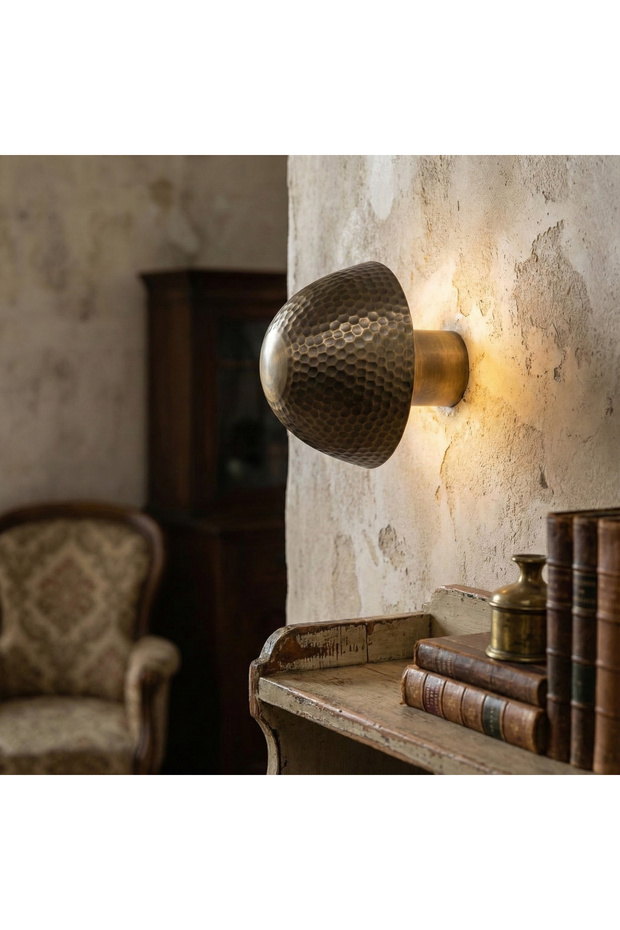 مصباح حائط عتيق بنمط مزخرف يدويًا طراز G/9، PETEK-16180
