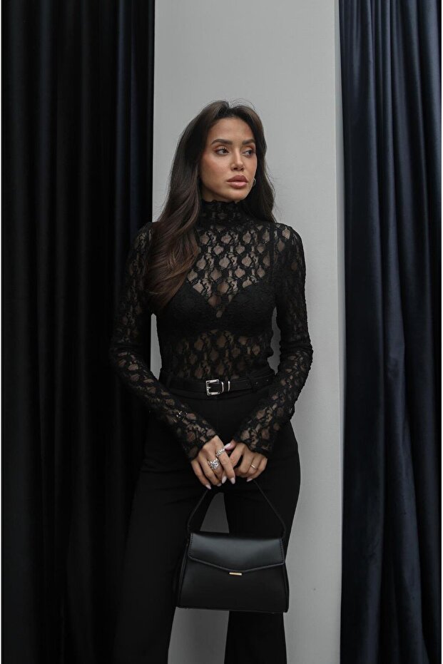 Siyah Monda Dantelli Bluz - 2