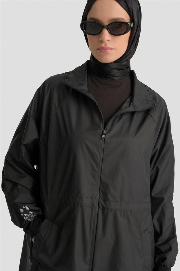 Secret Hooded and Cuff Detailed Raincoat 25Y7815 Black