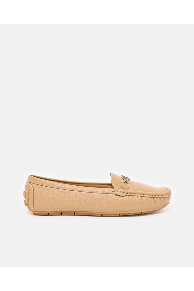 Women Beige Moccasin with Metal Detail