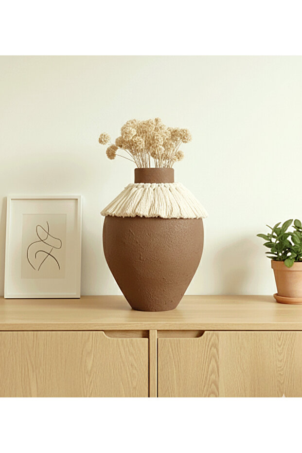 مزهرية كبيرة مزخرفة ذات ملمس مميز - 2