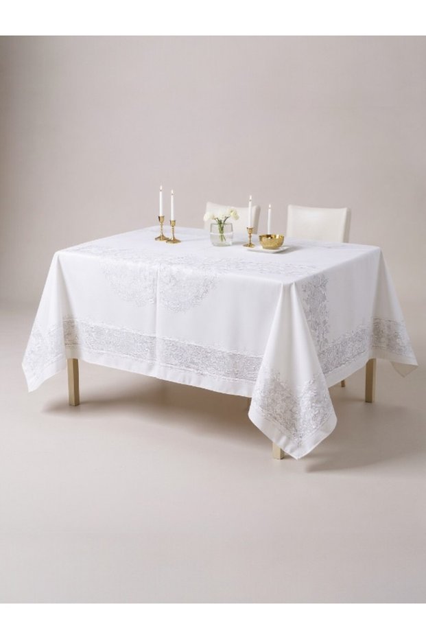 Jumbo Water Roof 160×220 Tablecloth – Care-Free, Stain-Resistant, Waterproof