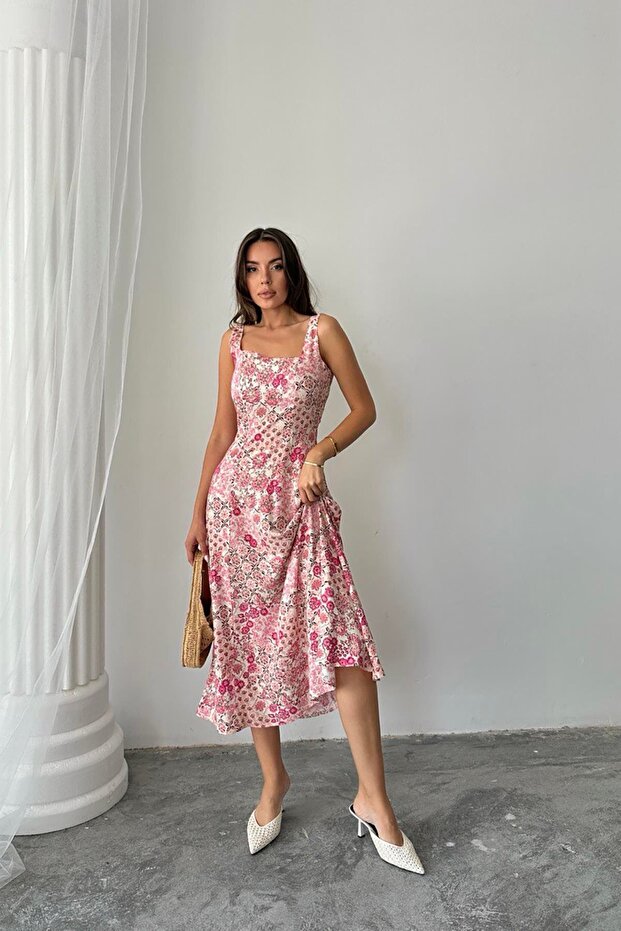 Çiçekli Viskon Elbise - 3