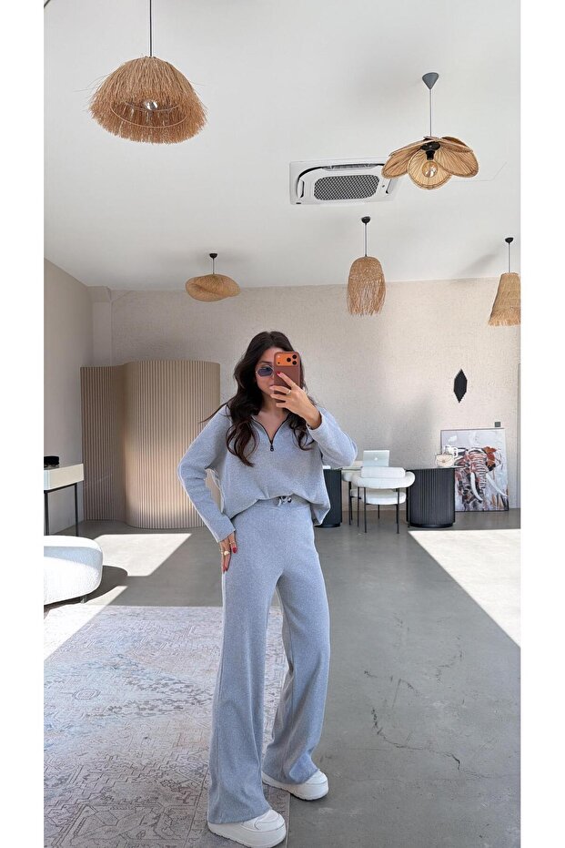 Light Gray Half Zipper Corded Fabric Basic Set - 2