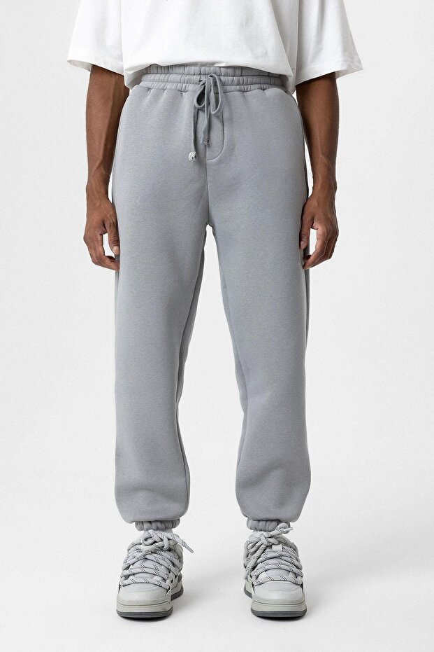 بنطال رياضي أساسي قصة فضفاضة باللون الرمادي الجليدي - 2