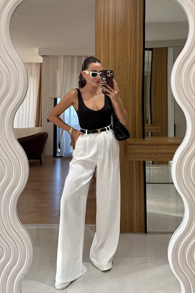 Denvis Siyah Dekolteli Basic Bodysuit - 3