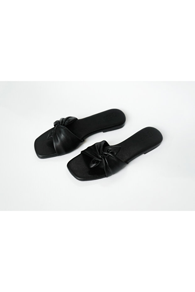 Nola Bow Flats