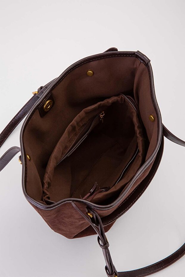 Camel Triangle Shape Handbag - 3