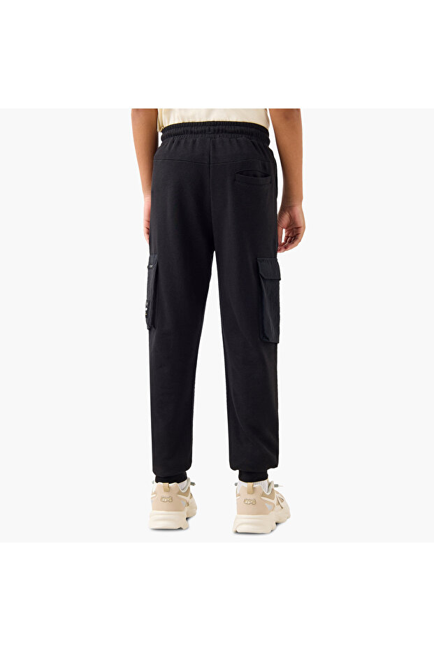 بنطلون رياضي كارجو سادة مع رباط للإغلاق وجيوب - 3