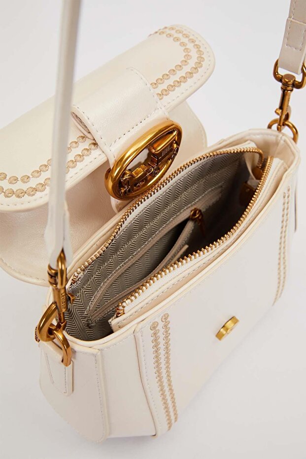 Cream Edge Patterned Stitched Handbag - 4
