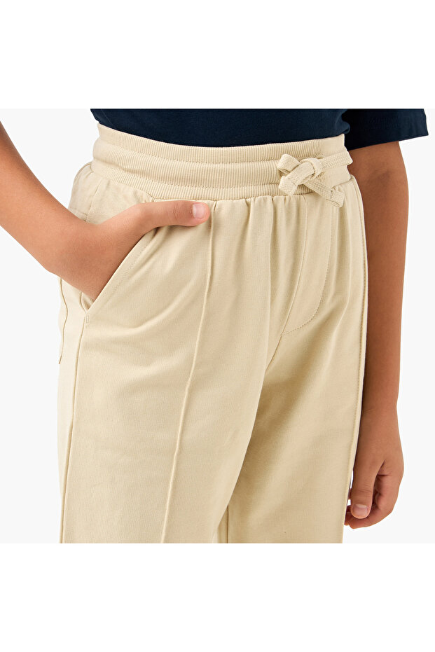 Solid Joggers with Drawstring Closure and Pockets - 4