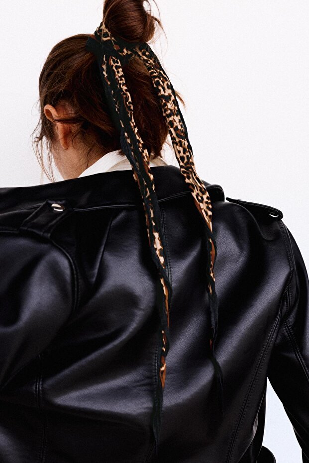 Leopar desenli bandana. - 1