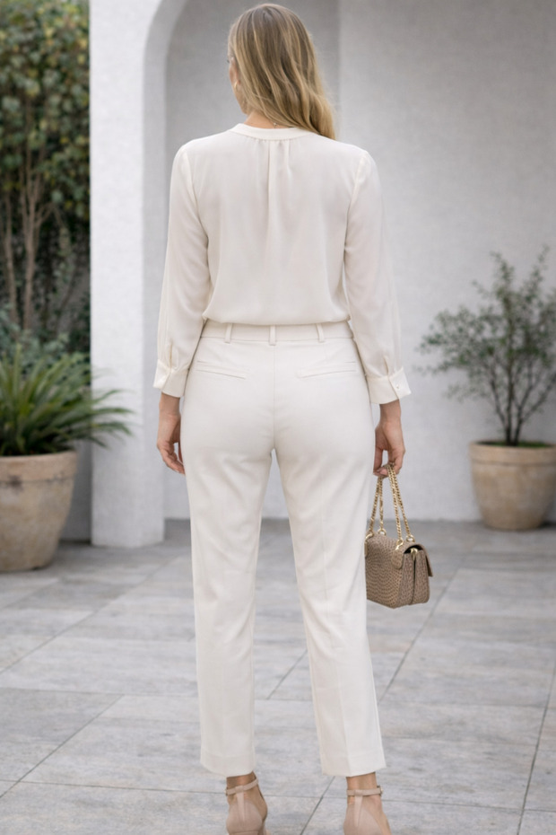 Bronş Detaylı Bluz - 3