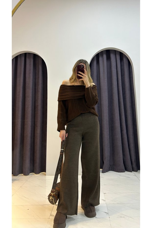 Knitted trousers