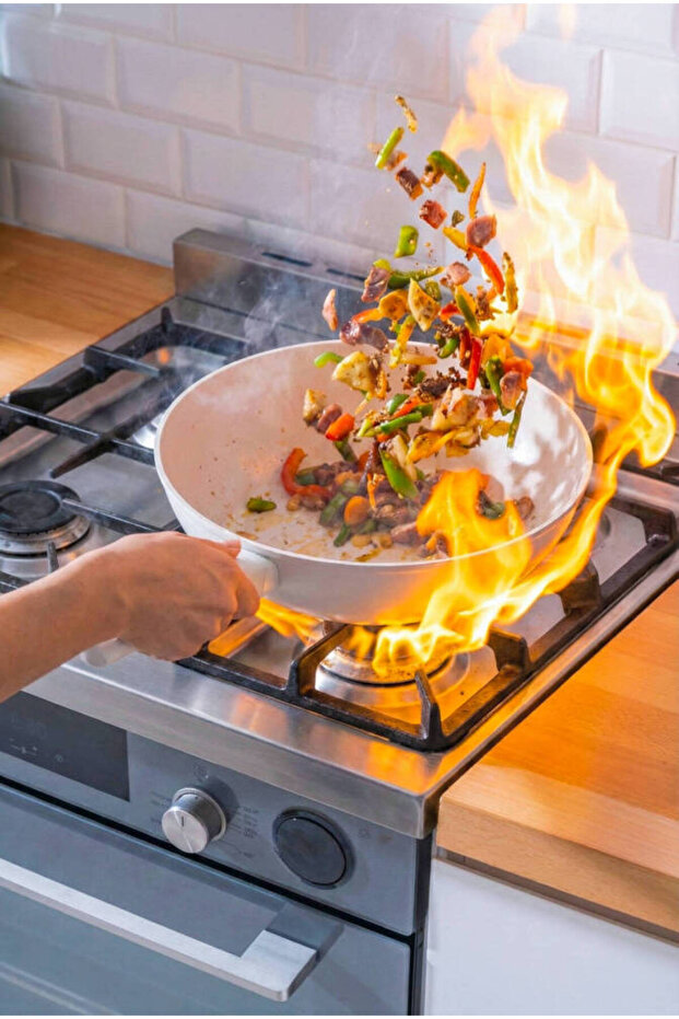 Ultimate Pro Wok Tava - 28 cm - 1