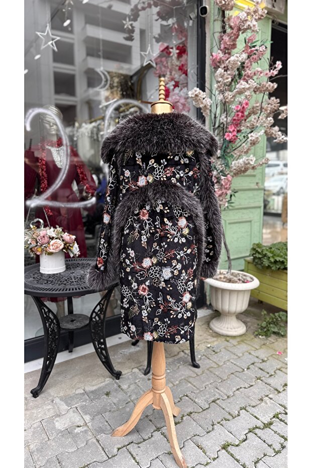 Floral Design Fuzzy Fur - 2