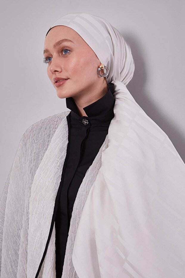 Stone Cut Striped Blue Jacquard Shawl