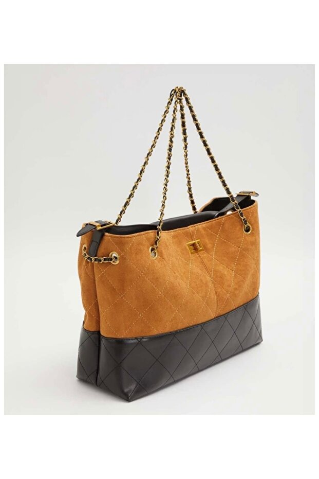 Large Shoulder Bag with Chain Pattern - 1