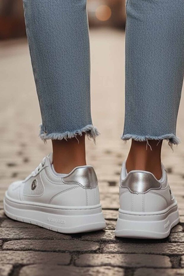 101946741 Emora Women's Sports Shoes - 3