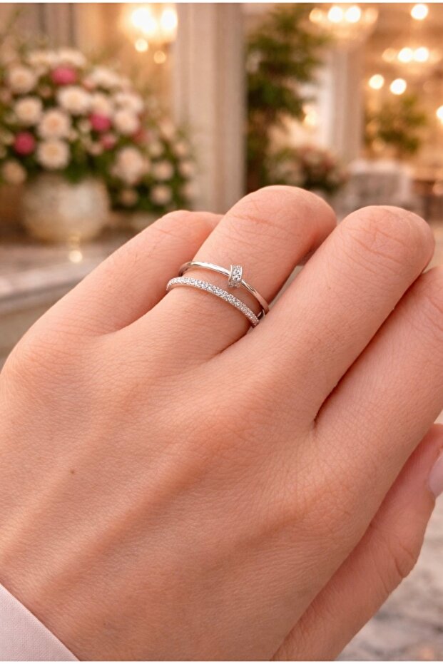 Stylish Ring with Steel Zircon Stone Does Not Tarnish