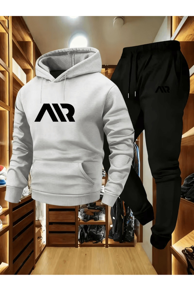 طقم رياضي عصري مزين بكتابة AIR