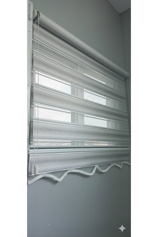 SİMLİ RENK GEÇİŞLİ ZEBRA PERDE - 3