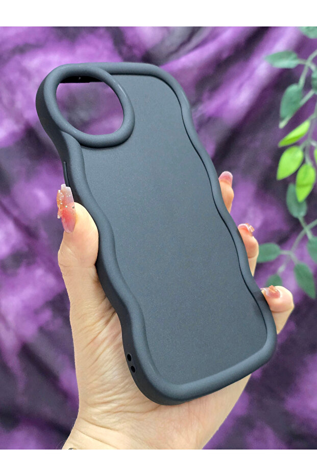 حافظة آيفون 14 بلس / 15 بلس متوافقة ذات ملمس ناعم وحواف متموجة بلون أسود غير لامع - 5
