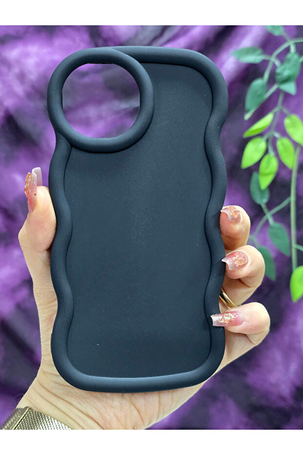 iPhone 15 Compatible Soft Textured Wave Edge Matte Black Case - 2