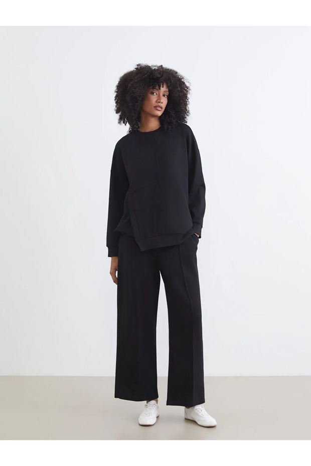 Black Soft Touch Women's Sweatpants with Elastic Waistband - 4