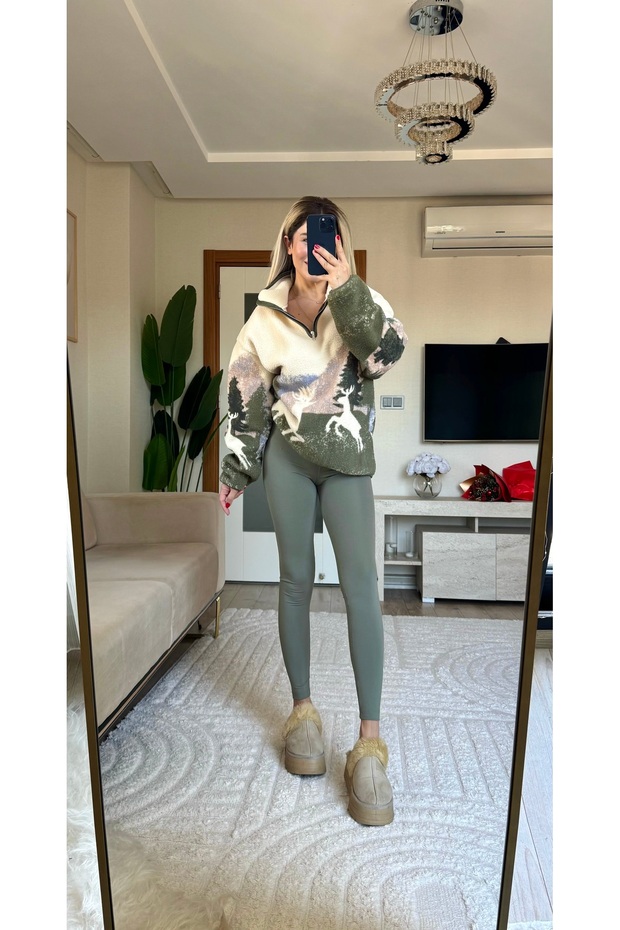 Inside, There Are Fleece-Lined High-Waisted Leggings.