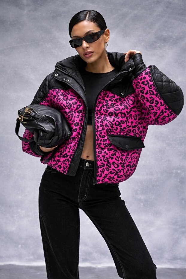Black Color Leopard Printed Women's Quilted Coat - 2