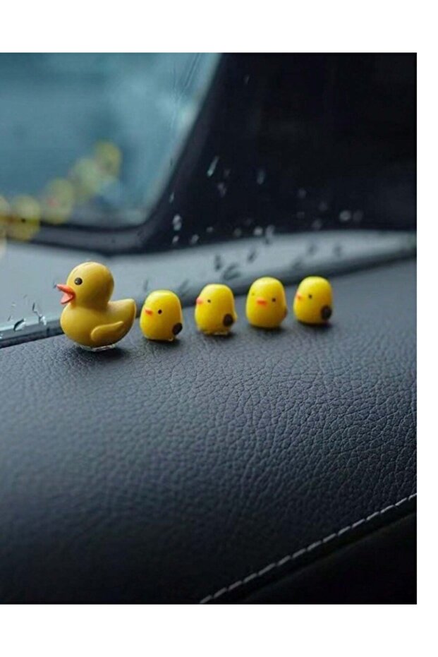 Luxury Car Interior Decoration Set - Cute Figurine Dashboard and Rearview Mirror Ornaments