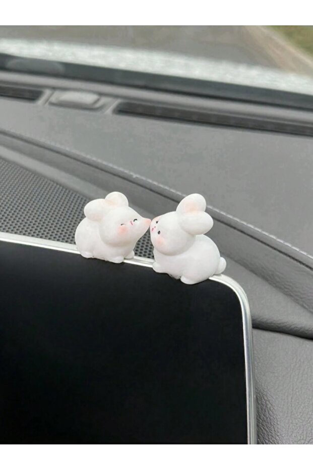 Love and Joy in Your Car: Romantic Kissing Figures Set (Rabbit)