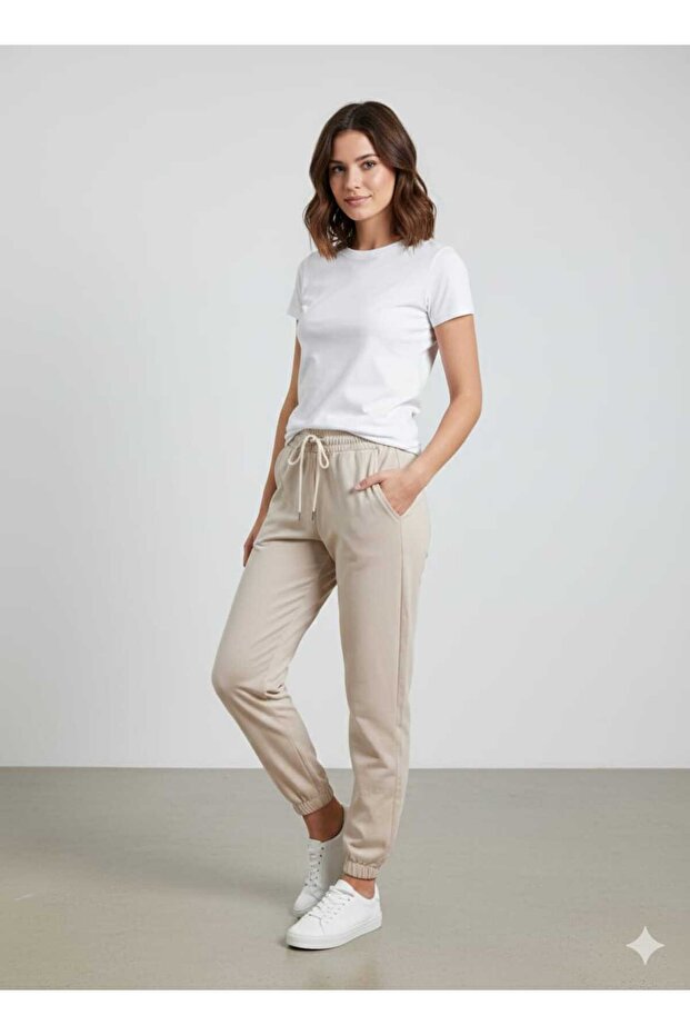 Women's Model Fabric Sweatpants with Elastic Waist and Legs