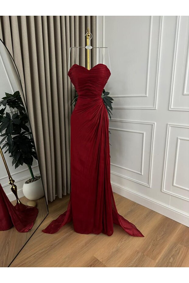 Ruby Charm evening dress - 6