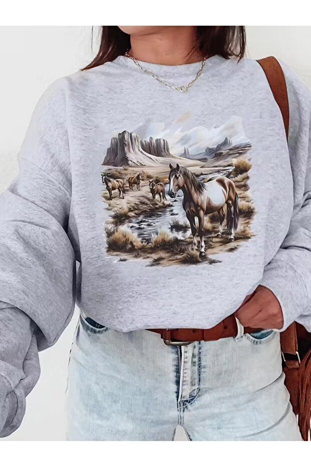 Doğa & at Printed Women's Crew Neck Sweatshirt - 1