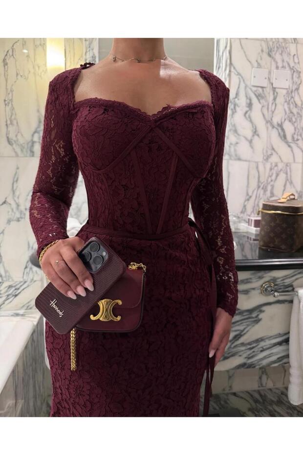 Elegant burgundy lace dress - 4
