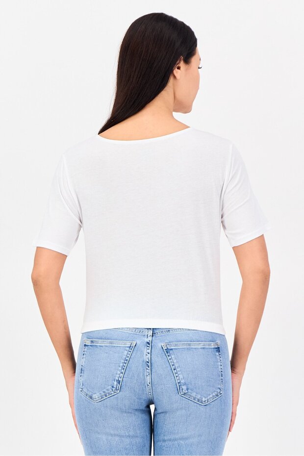 x Stranger Things Women Round Neck Short Sleeve Graphic Print Crop Top, White - 2