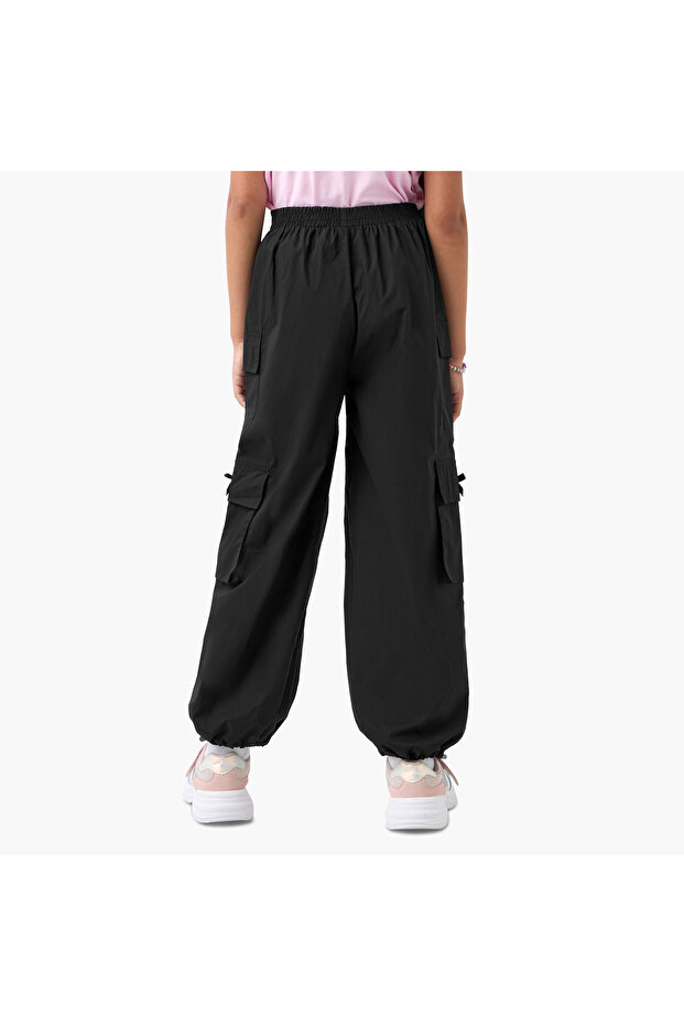 بنطال سادة بجيوب وحزام خصر شبه مطاطي - 3